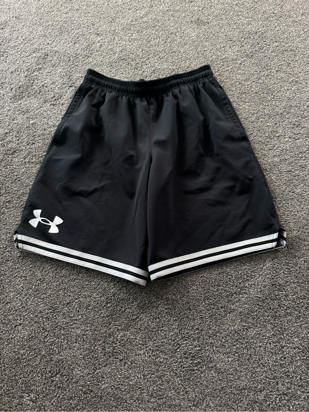 Under Armour Men's Black Athletic Training Shorts